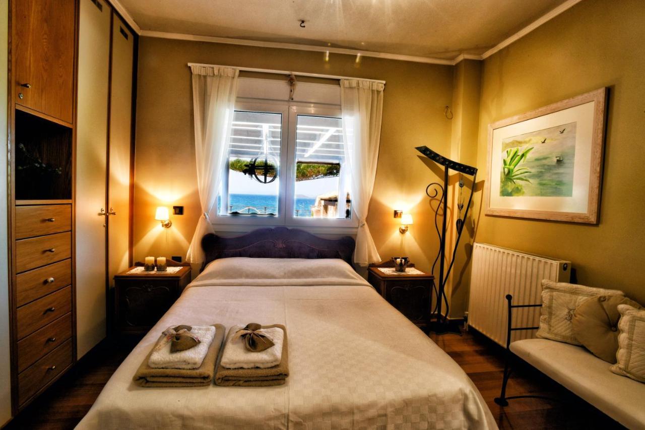 Luxurious Villa By The Sea Ποσειδωνία Εξωτερικό φωτογραφία